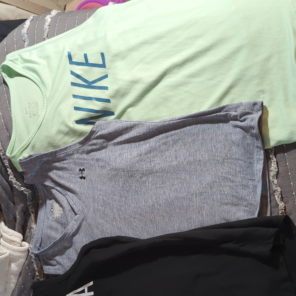 Shirts - Picture 2 of 4